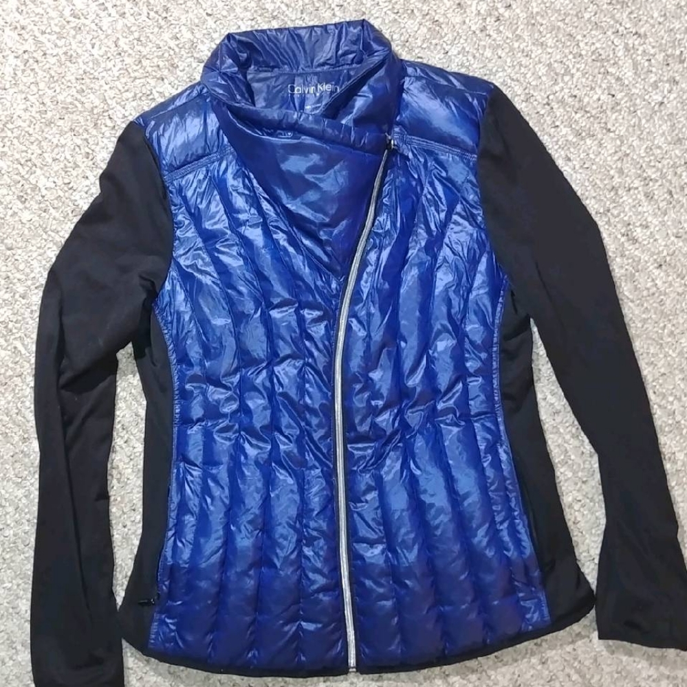 Calvin Klein Performance puffer - Picture 10 of 10
